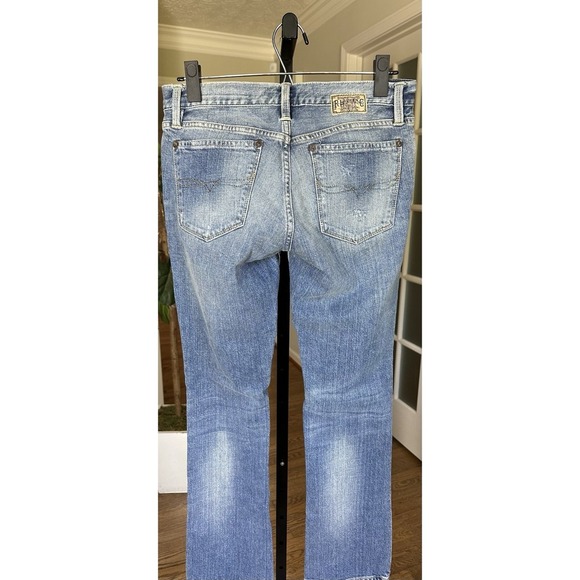 Ralph Lauren Sport Madison 888 Jeans Women's 28 Light Wash Distressed Denim - Picture 5 of 10